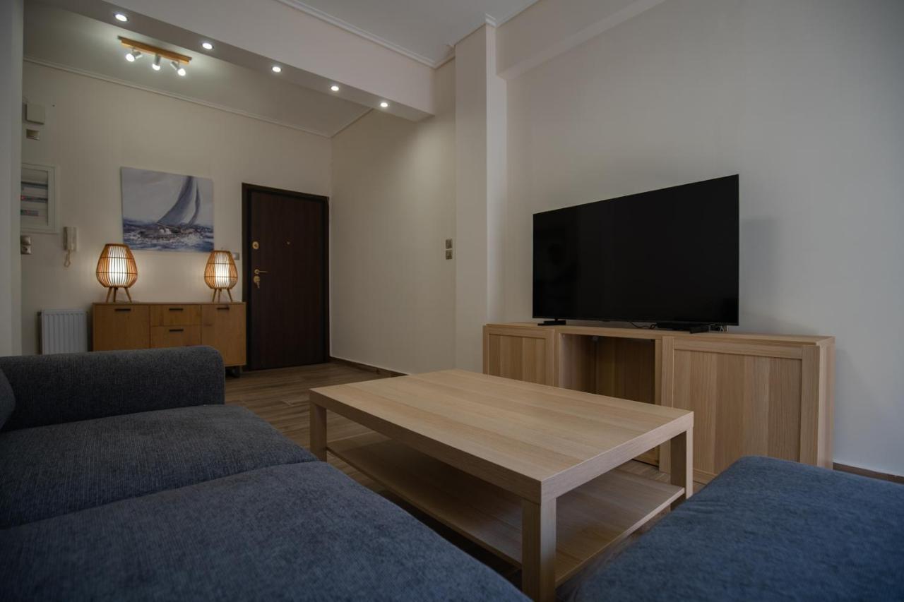 Max Blue Apartment, A Stay Like No Other Pireus Eksteriør bilde