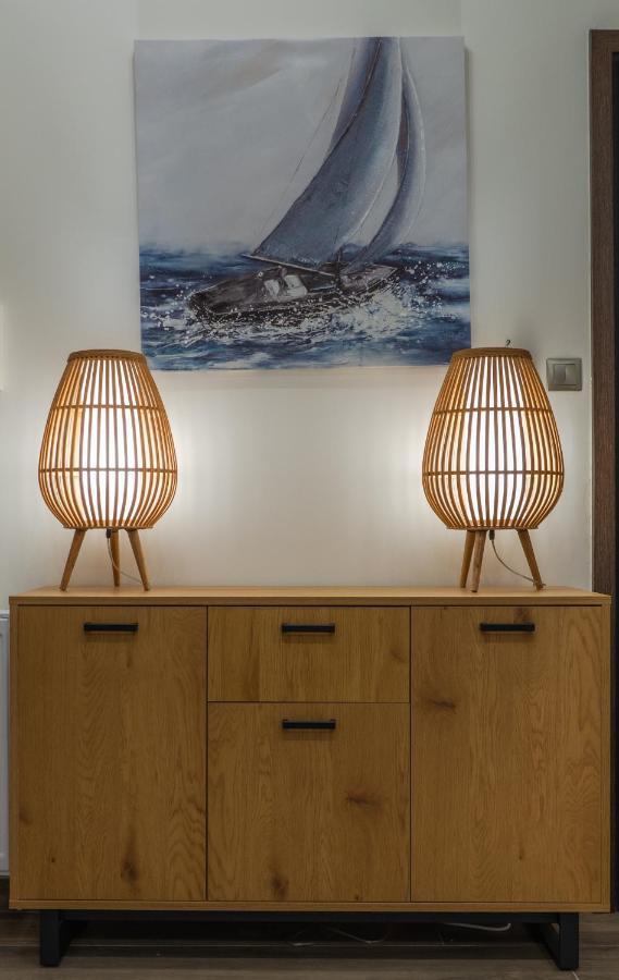 Max Blue Apartment, A Stay Like No Other Pireus Eksteriør bilde