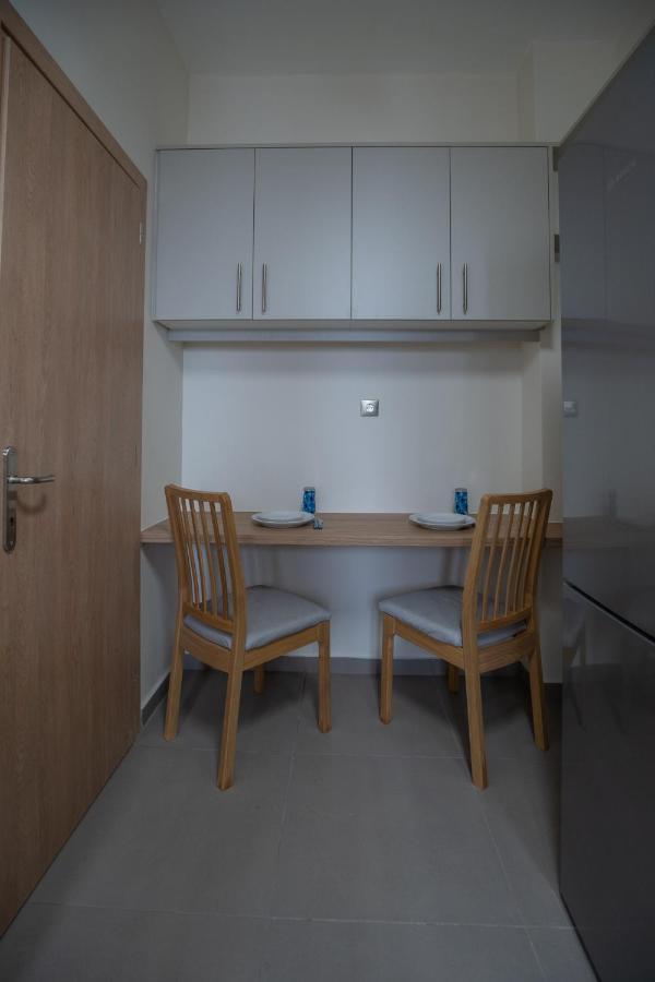 Max Blue Apartment, A Stay Like No Other Pireus Eksteriør bilde